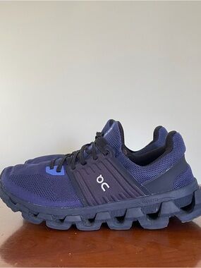 On CloudSwift 3 Men’s Trail Running Shoes |  US 9